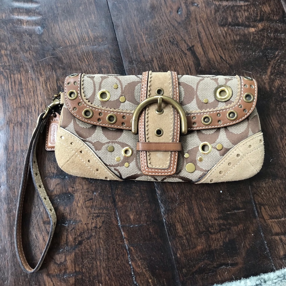Coach Small clutch monogram fabric with  leather and suede details with gold